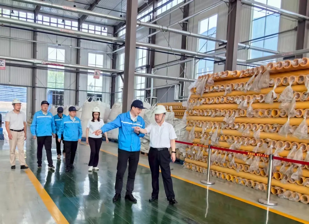 1752801431137744.jpg 1752801431137744.jpg